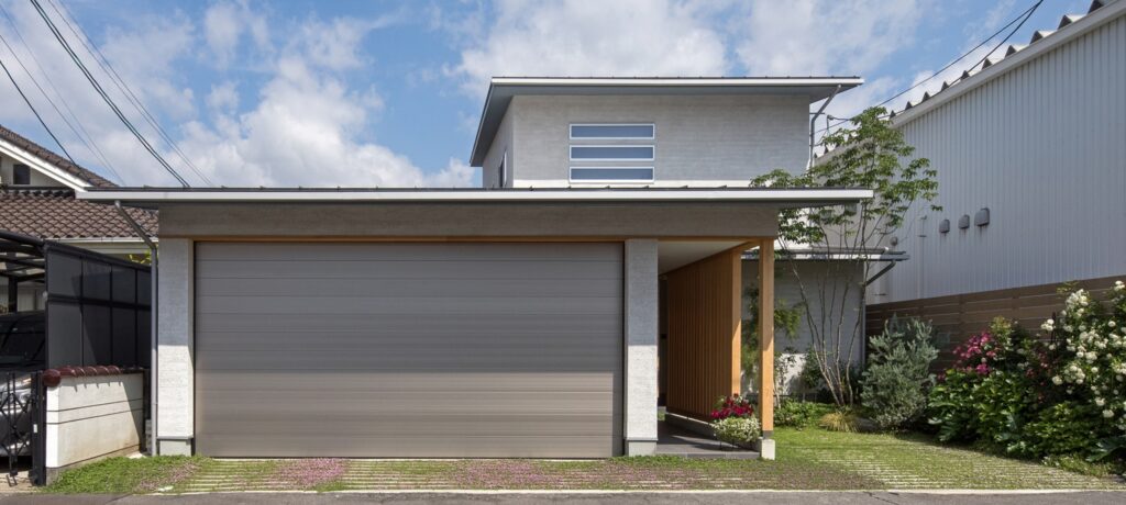 株式会社　旭工務店